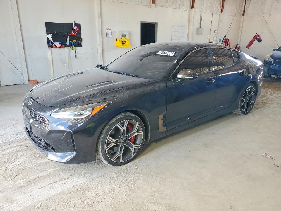 2019 KIA STINGER GT1  