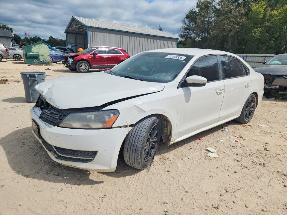 2014 VOLKSWAGEN PASSAT S  