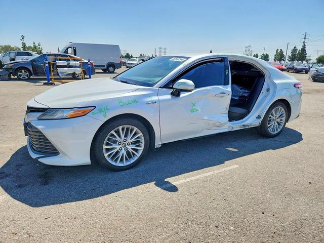 2019 TOYOTA CAMRY HYBRID XLE  