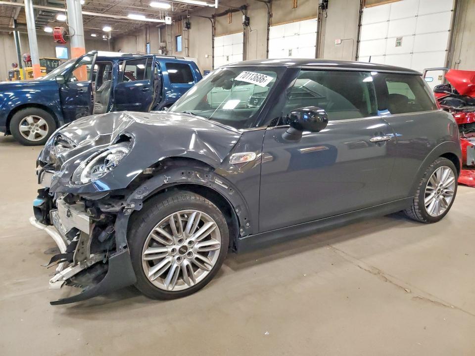 2020 MINI COOPER S  