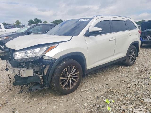 2019 TOYOTA HIGHLANDER XLE  