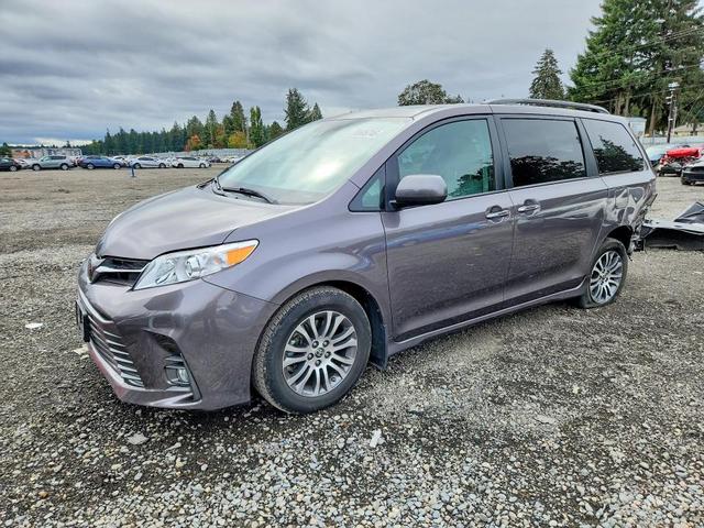 2020 TOYOTA SIENNA XLE PREMIUM 8-PASSENGER  