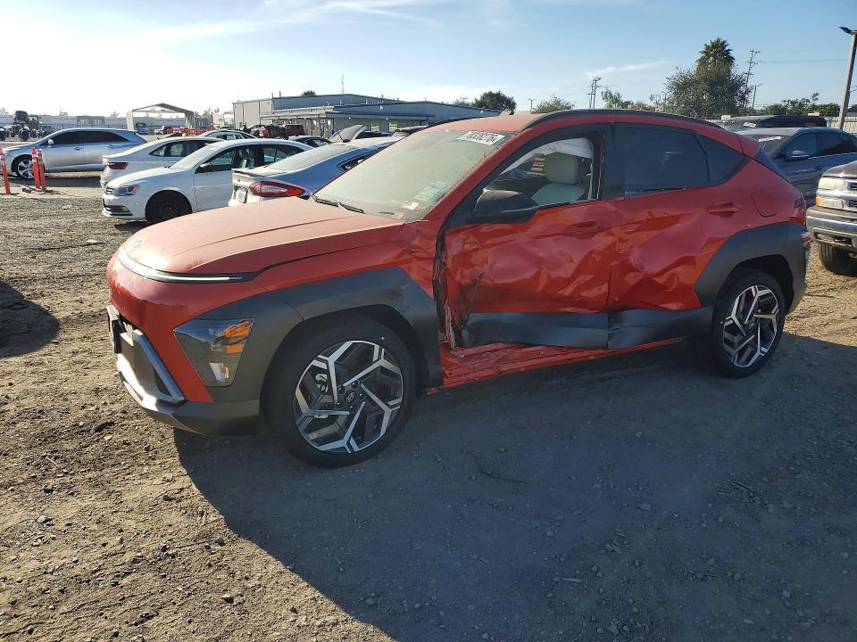 2026 HYUNDAI KONA SEL PREMIUM  