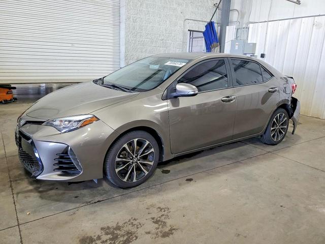2017 TOYOTA COROLLA SE  