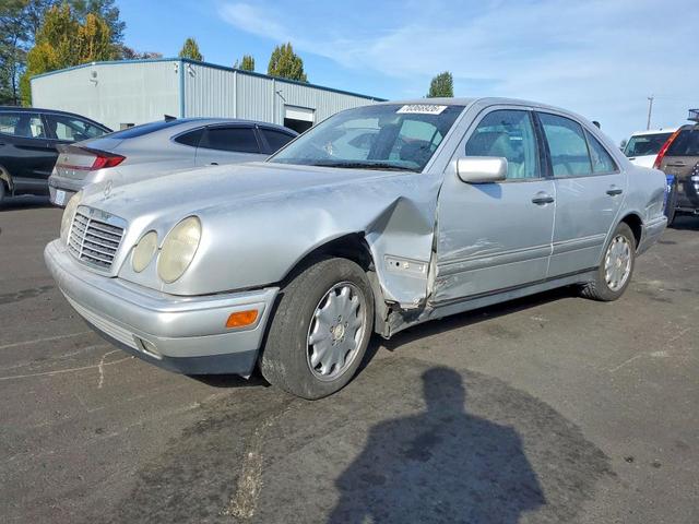 1999 MERCEDES-BENZ E 300TD  