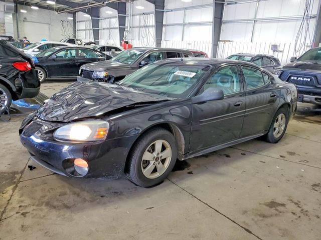 2005 PONTIAC GRAND PRIX GT  