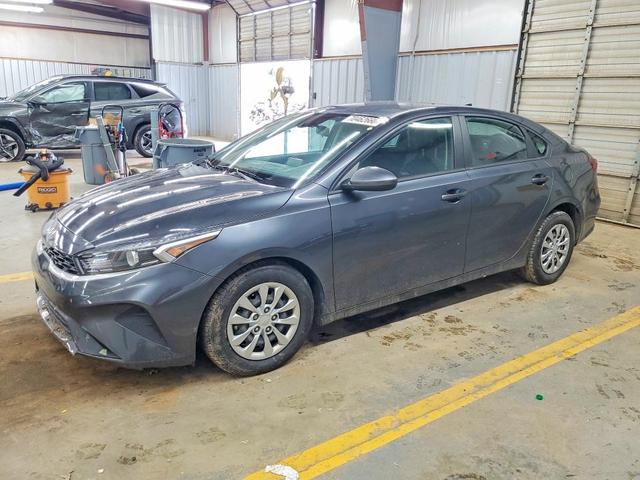 2022 KIA FORTE FE  