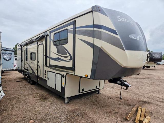 2021 FOREST RIVER SANDPIPER CAMPER
