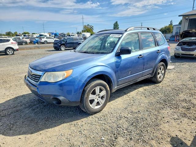 2010 SUBARU FORESTER XS  