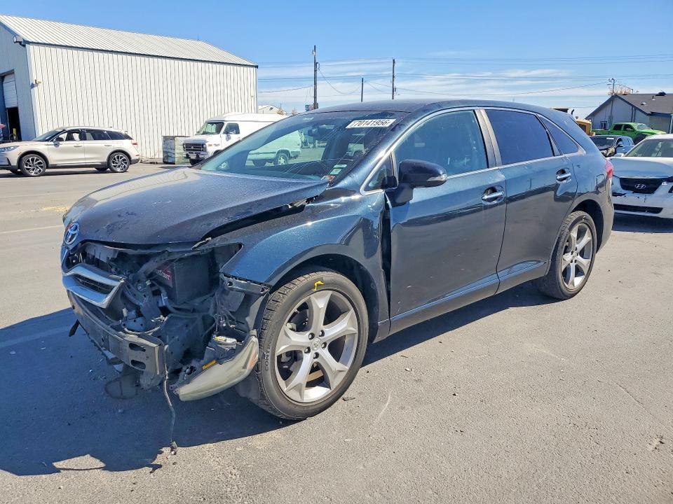 2013 TOYOTA VENZA LIMITED  