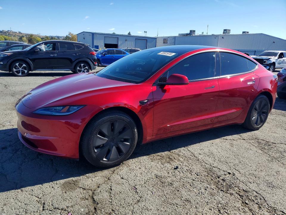 2025 TESLA MODEL 3   
