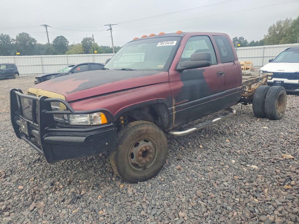 2001 DODGE RAM 3500   