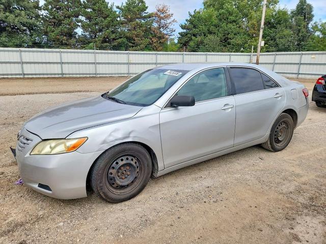 2009 TOYOTA CAMRY LE  