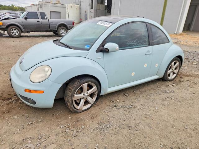 2010 VOLKSWAGEN NEW BEETLE   