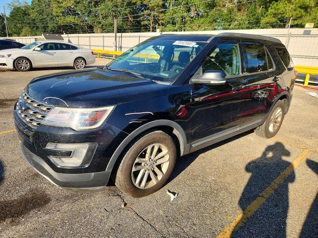 2017 FORD EXPLORER XLT  