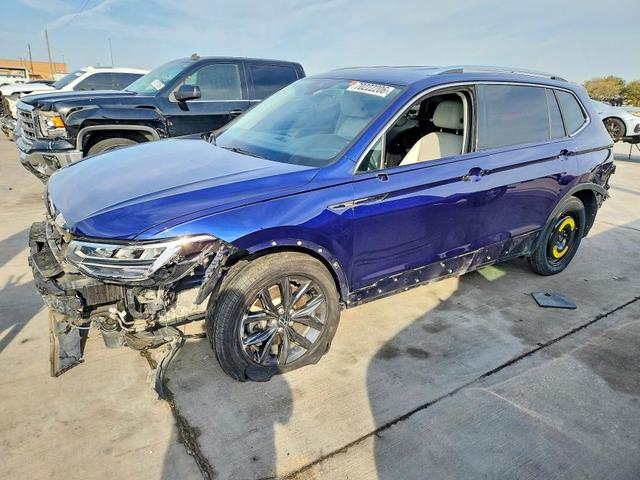 2022 VOLKSWAGEN TIGUAN SE  