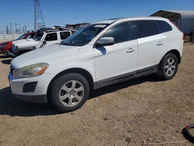 2012 VOLVO XC60 32  