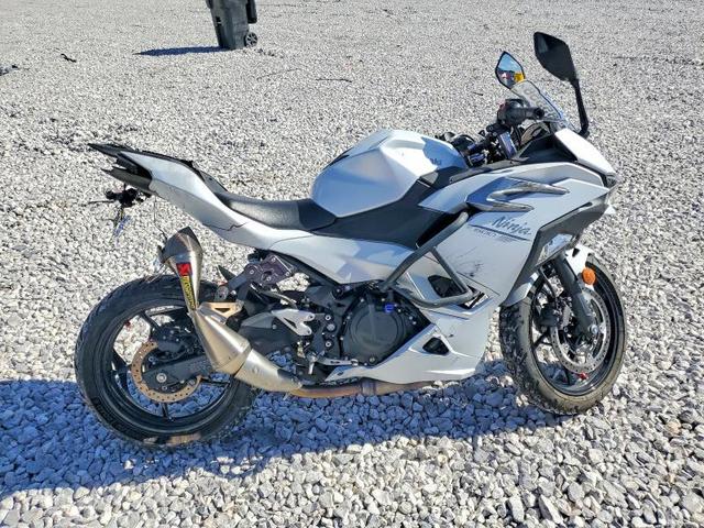 2025 KAWASAKI EX500 H  