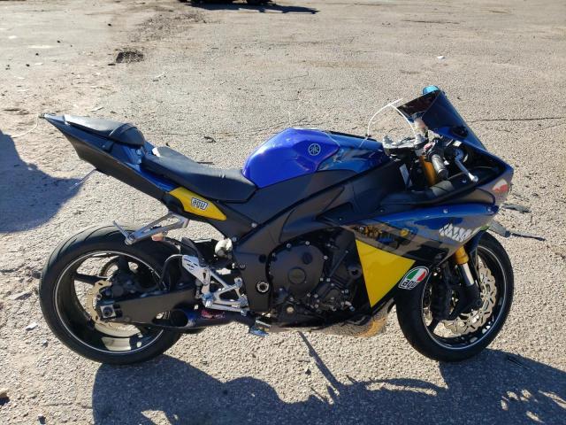 2011 YAMAHA YZFR1   