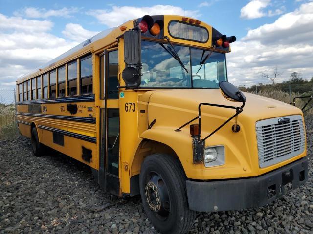 2005 THOMAS SAF-T-LINER C2 - SCHOOL BUS