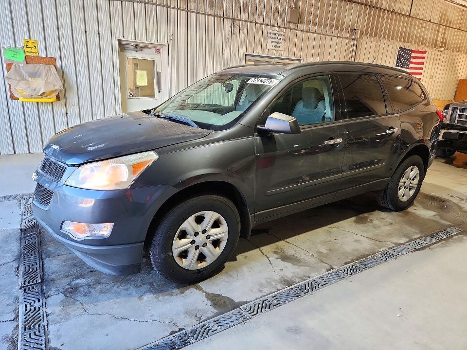 2011 CHEVROLET TRAVERSE LS  