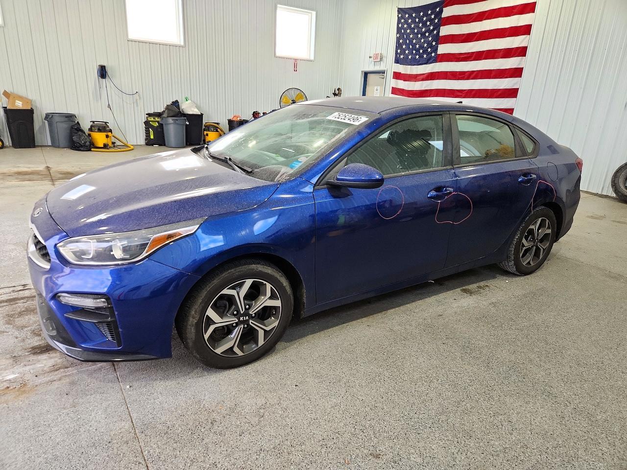 Vue de 2020 KIA FORTE LXS, angle 1