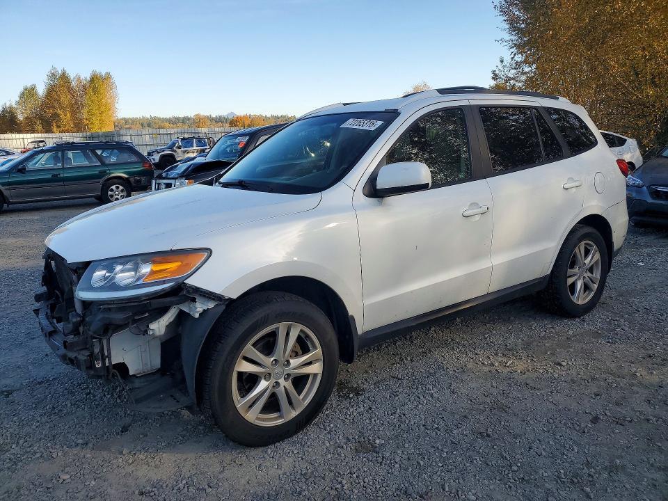 2012 HYUNDAI SANTA FE SE  
