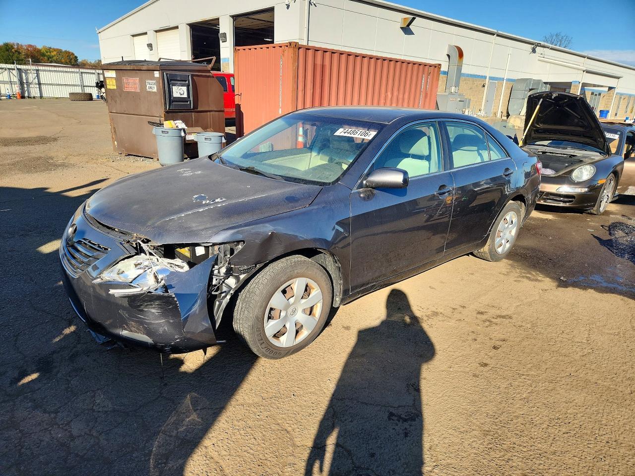 منظر 2007 TOYOTA CAMRY LE، زاوية 1