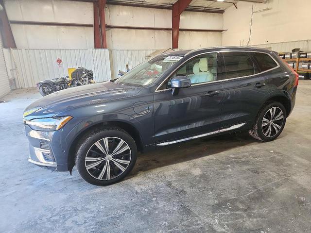 2022 VOLVO XC60 T8 RECHARGE INSCRIPTION  