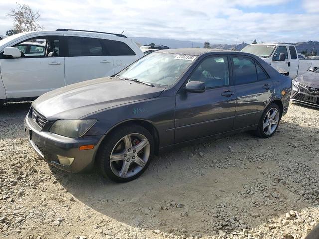 2005 LEXUS IS