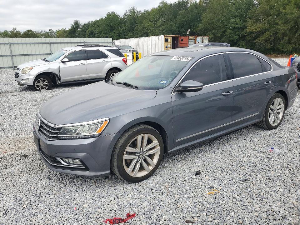 2016 VOLKSWAGEN PASSAT SEL  