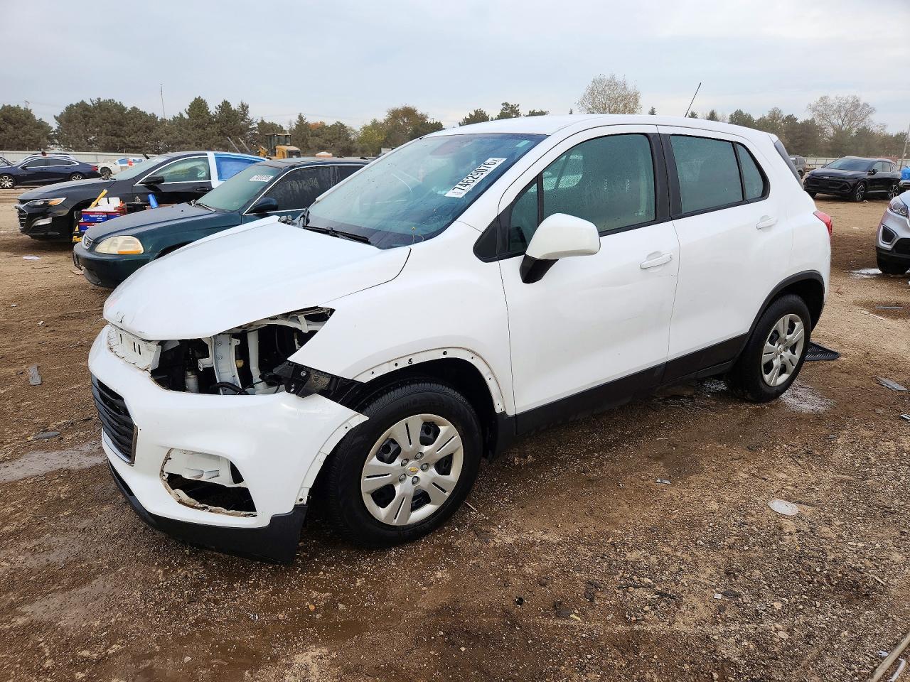 Вид 2017 CHEVROLET TRAX LS, угол 1