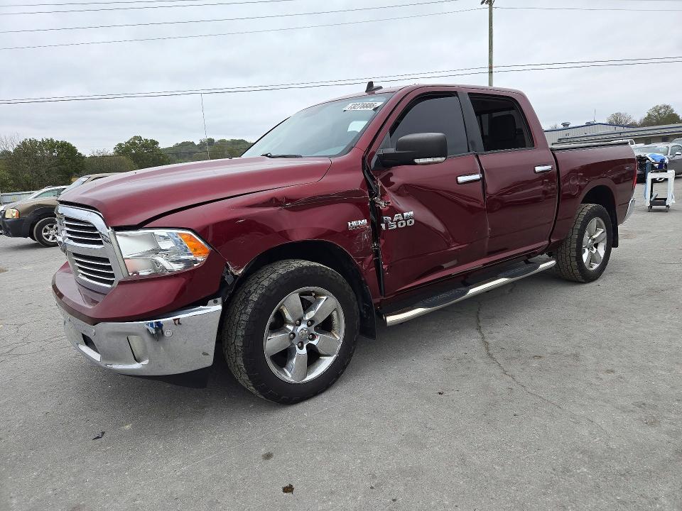2017 RAM 1500 SLT  