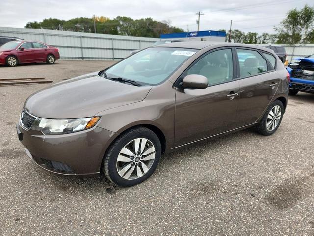 2013 KIA FORTE5 EX  