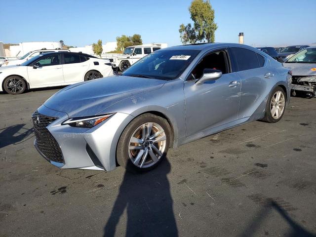 2021 LEXUS IS 300  
