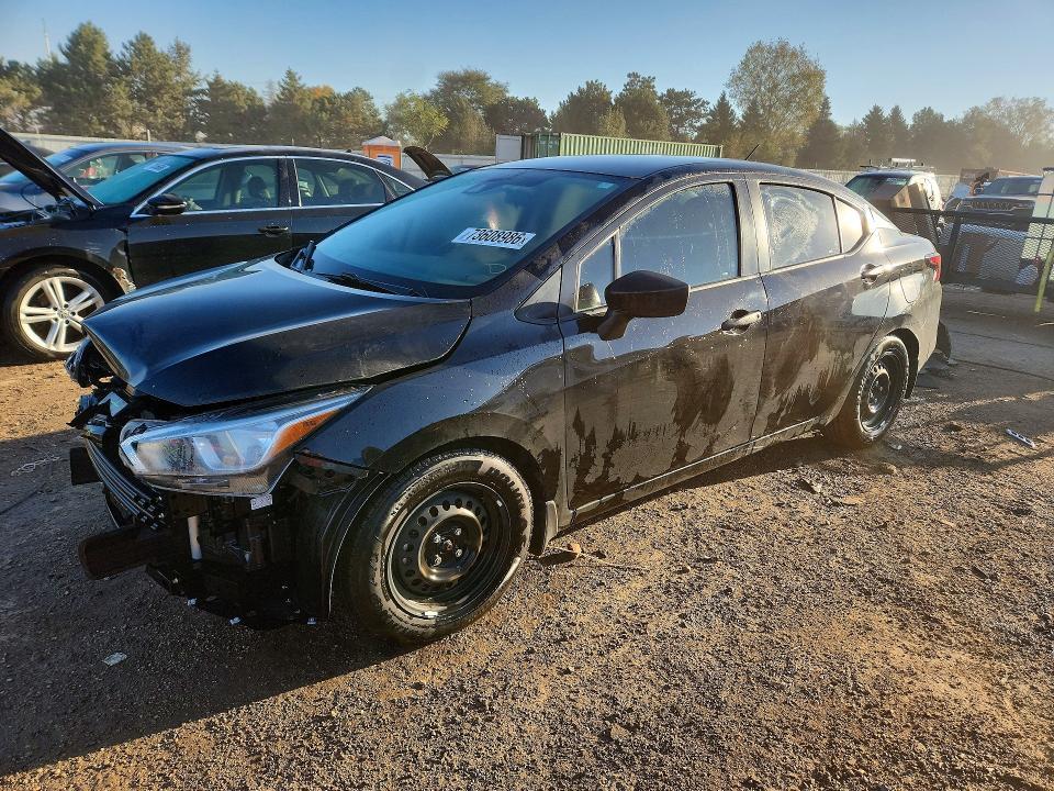 2020 NISSAN VERSA S  