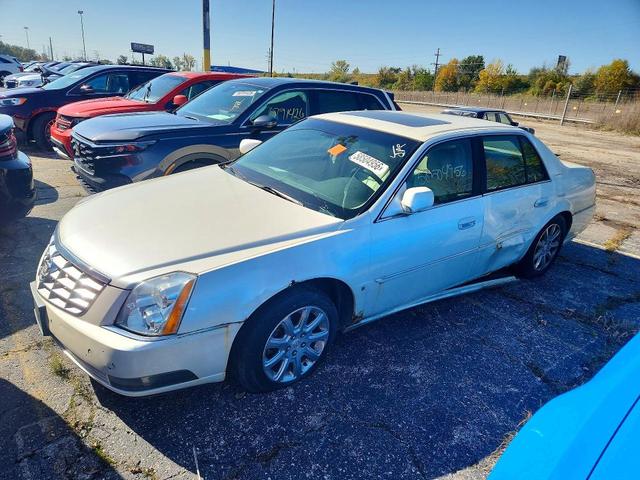 2008 CADILLAC UK   