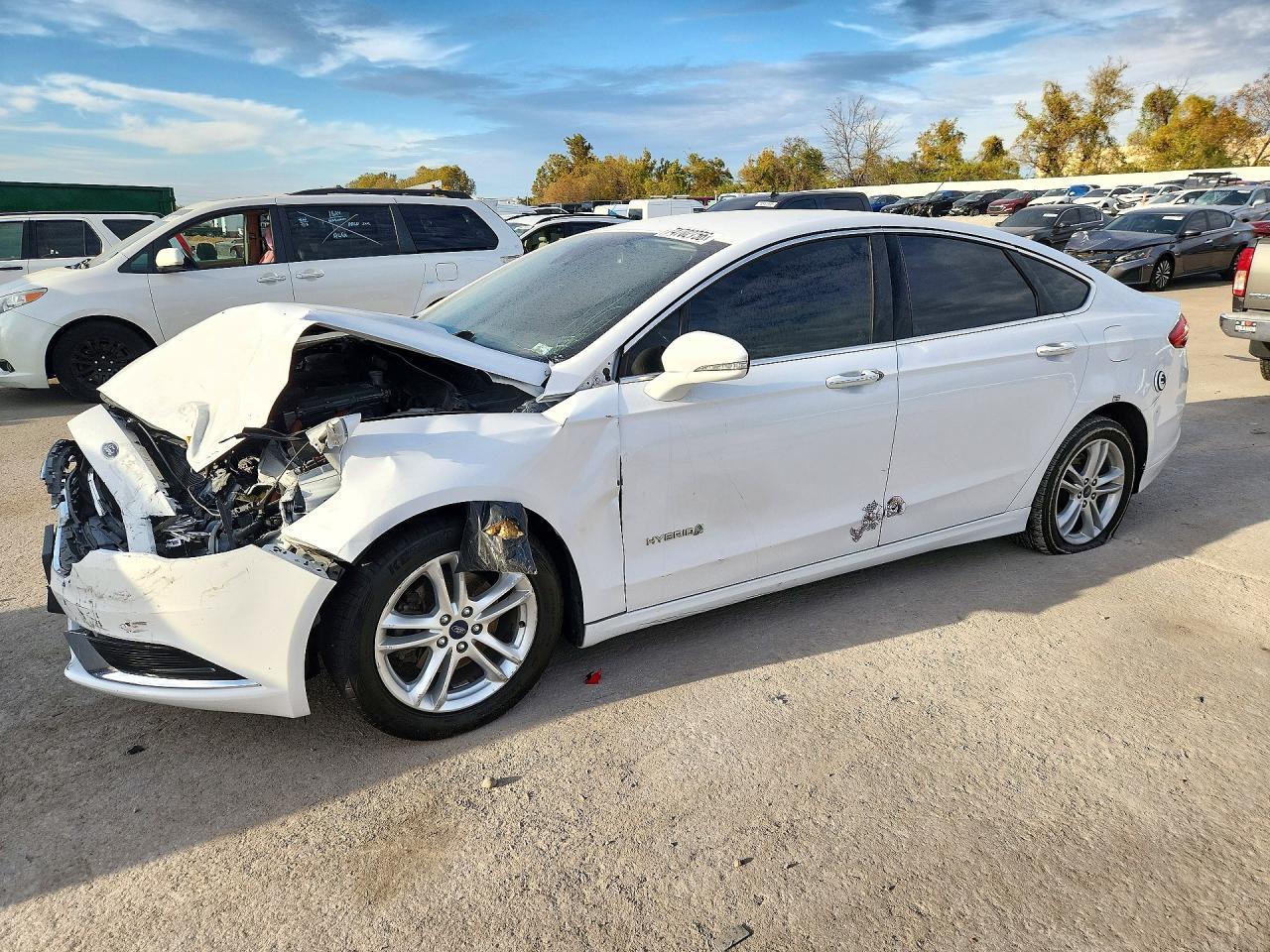 Вид 2018 FORD FUSION SE HYBRID, угол 1