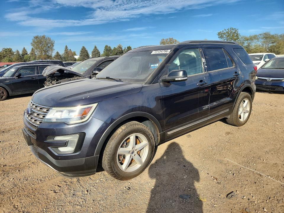 2017 FORD EXPLORER XLT  