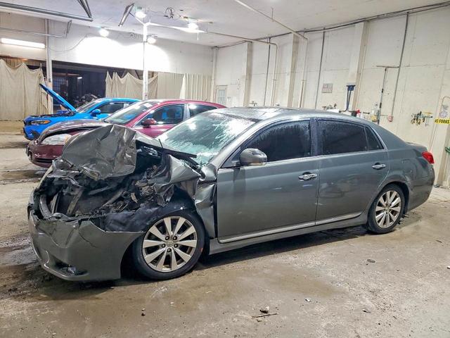 2012 TOYOTA AVALON LIMITED  