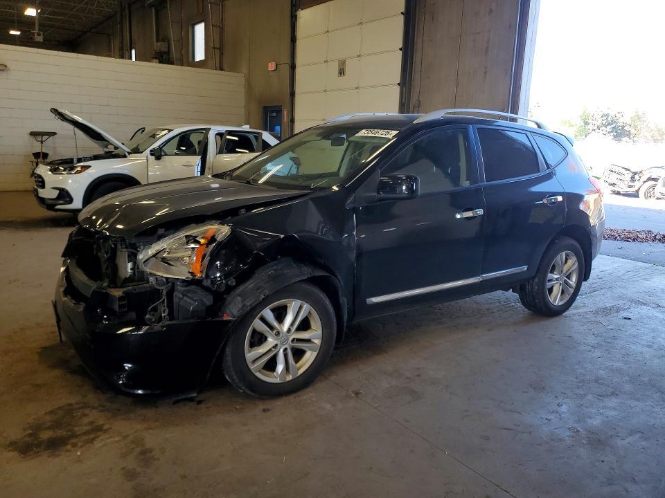 2013 NISSAN ROGUE   