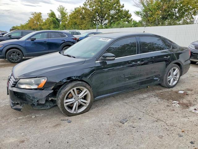 2015 VOLKSWAGEN PASSAT SE  