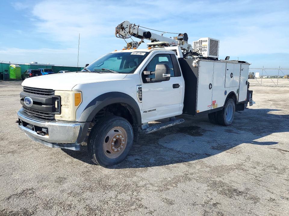 2017 FORD F550 SUPER DUTY UTILITY  SERVICE TRUCK