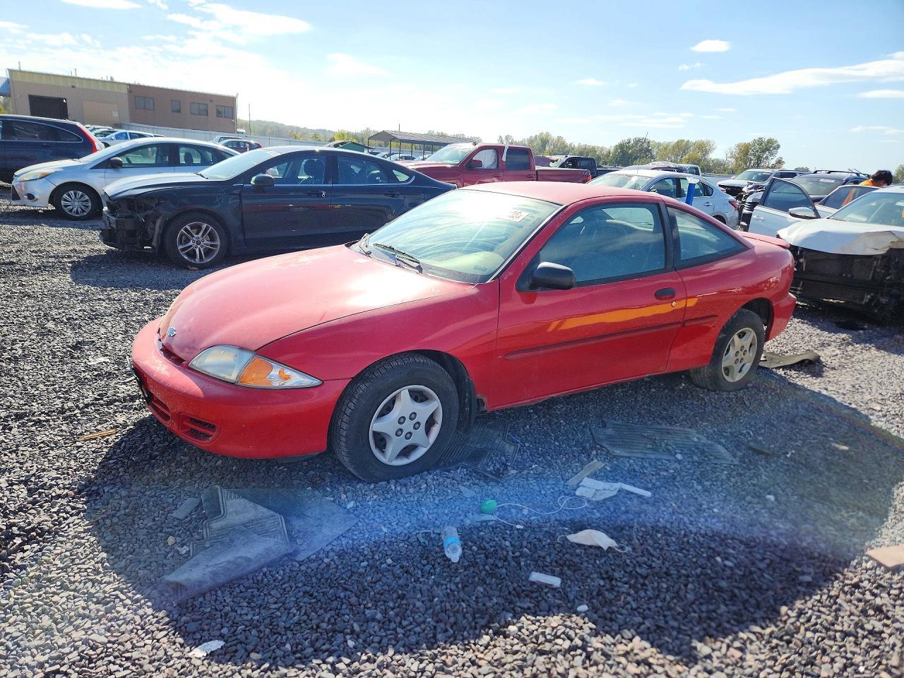 Вид 2002 CHEVROLET CAVALIER, угол 1
