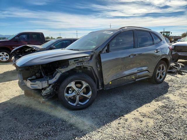 2023 FORD ESCAPE ST LINE  