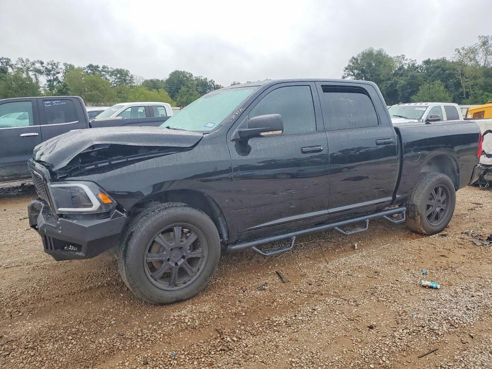 2012 DODGE RAM 1500 SLT  