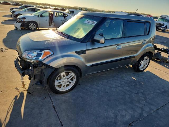 2010 KIA SOUL +  
