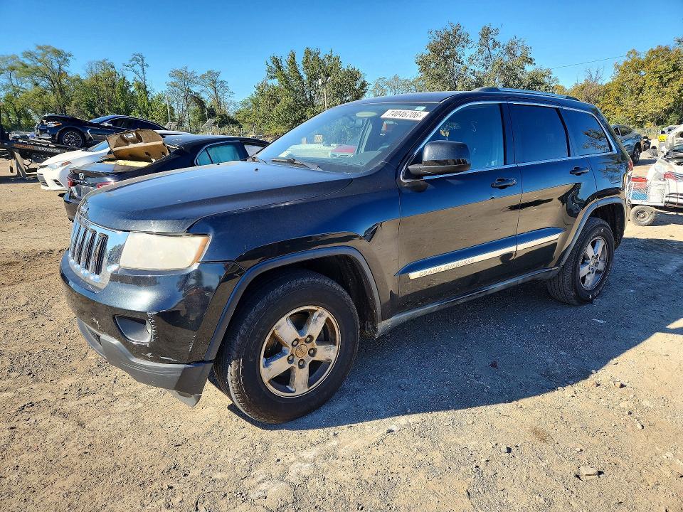 2011 JEEP GRAND CHEROKEE LAREDO  