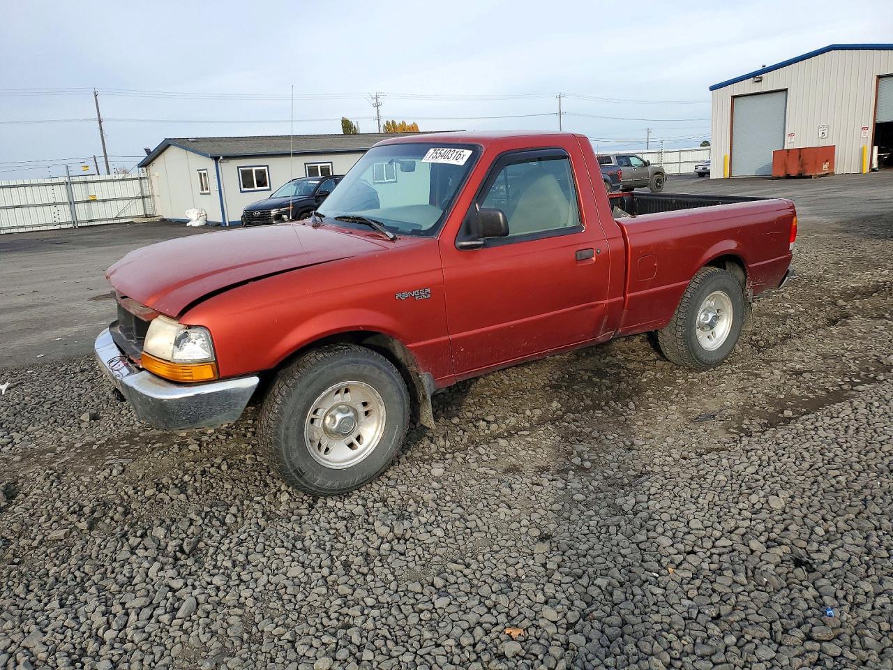 Vue de 1999 FORD RANGER, angle 1