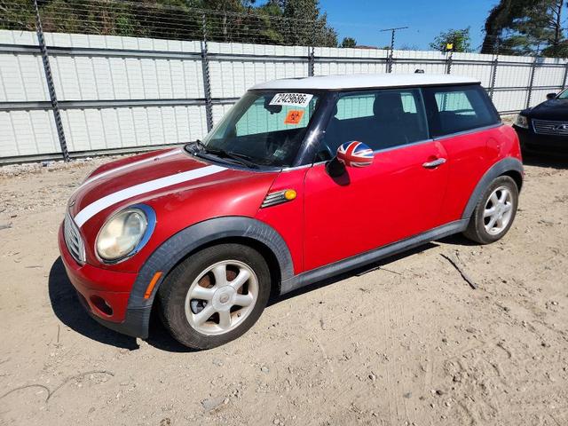2010 MINI COOPER   